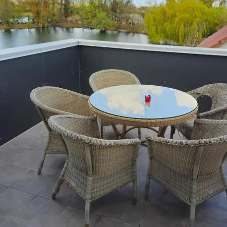 Ferienwohnung Karlsruhe شقة